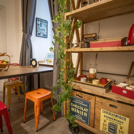 M99 Design Affittacamere Napoli